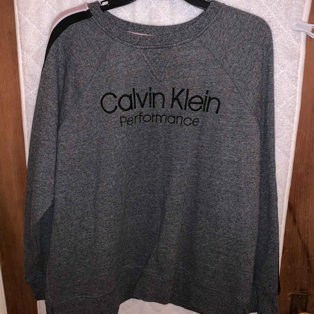 Calvin Klein Crewneck